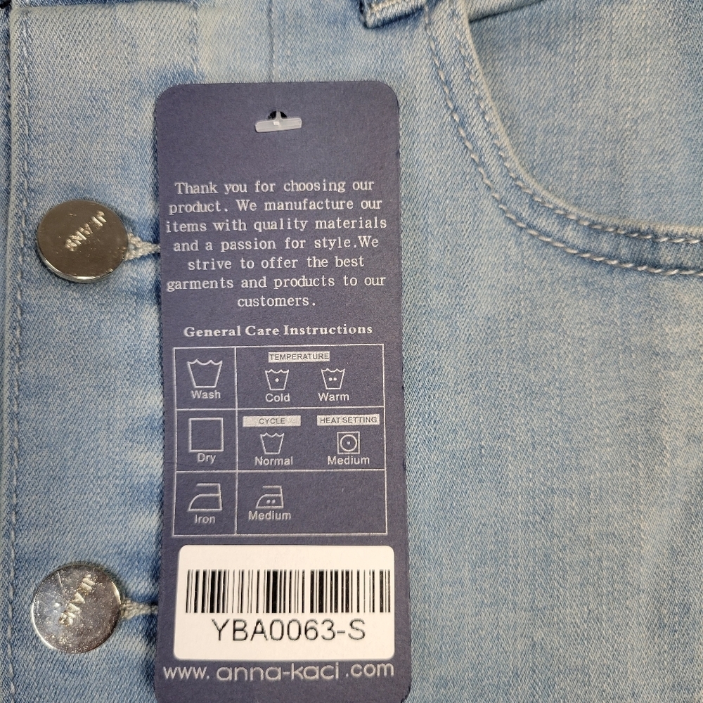 NWT Anna-Kaci Light Blue Chambray/Denim Button front skirt size Small - Picture 7 of 9